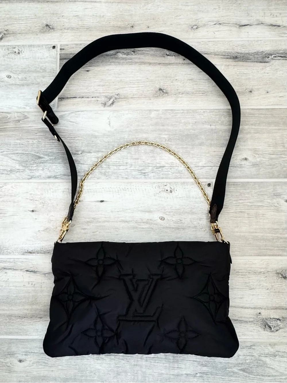 Louis Vuitton Black Maxi Pillow Crossbody Pochette #0074